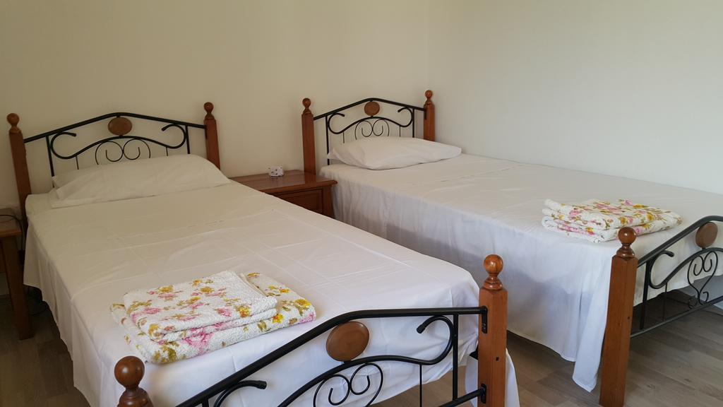 Dalia 5 Apartment Paphos Buitenkant foto